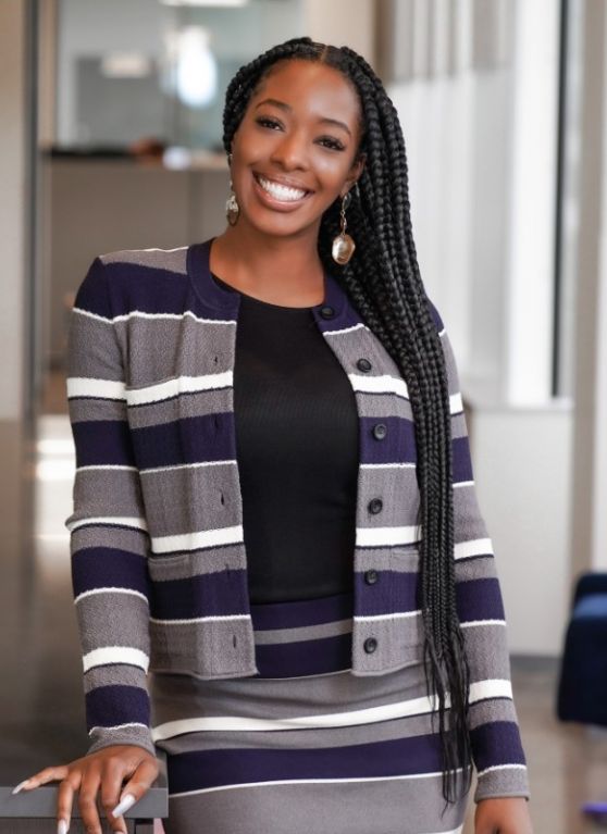 Tiffany Banks Headshot.jpg